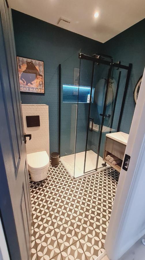 Appartamento Beautiful 2Bed House With Garden, Walking Distance To Town - Free Parking Glasgow Esterno foto